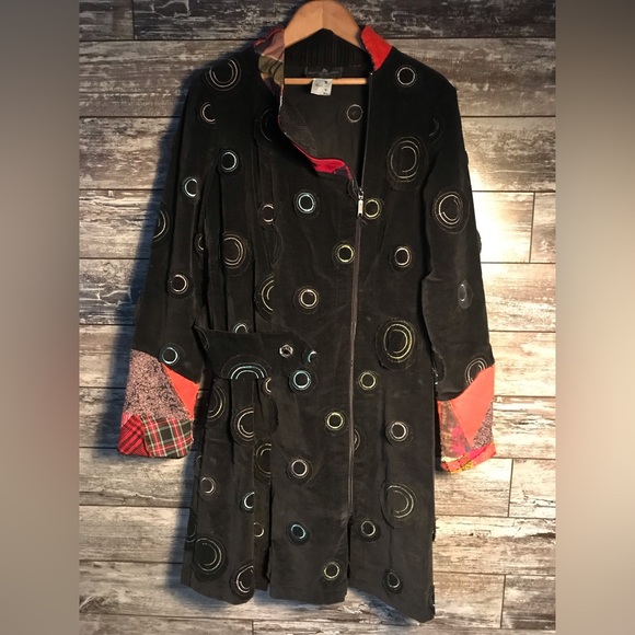 Beautiful Myco Anna frock coats with patchwork detail. Very nice piece! - Picture 3 of 7